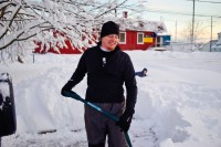 smiley shoveler